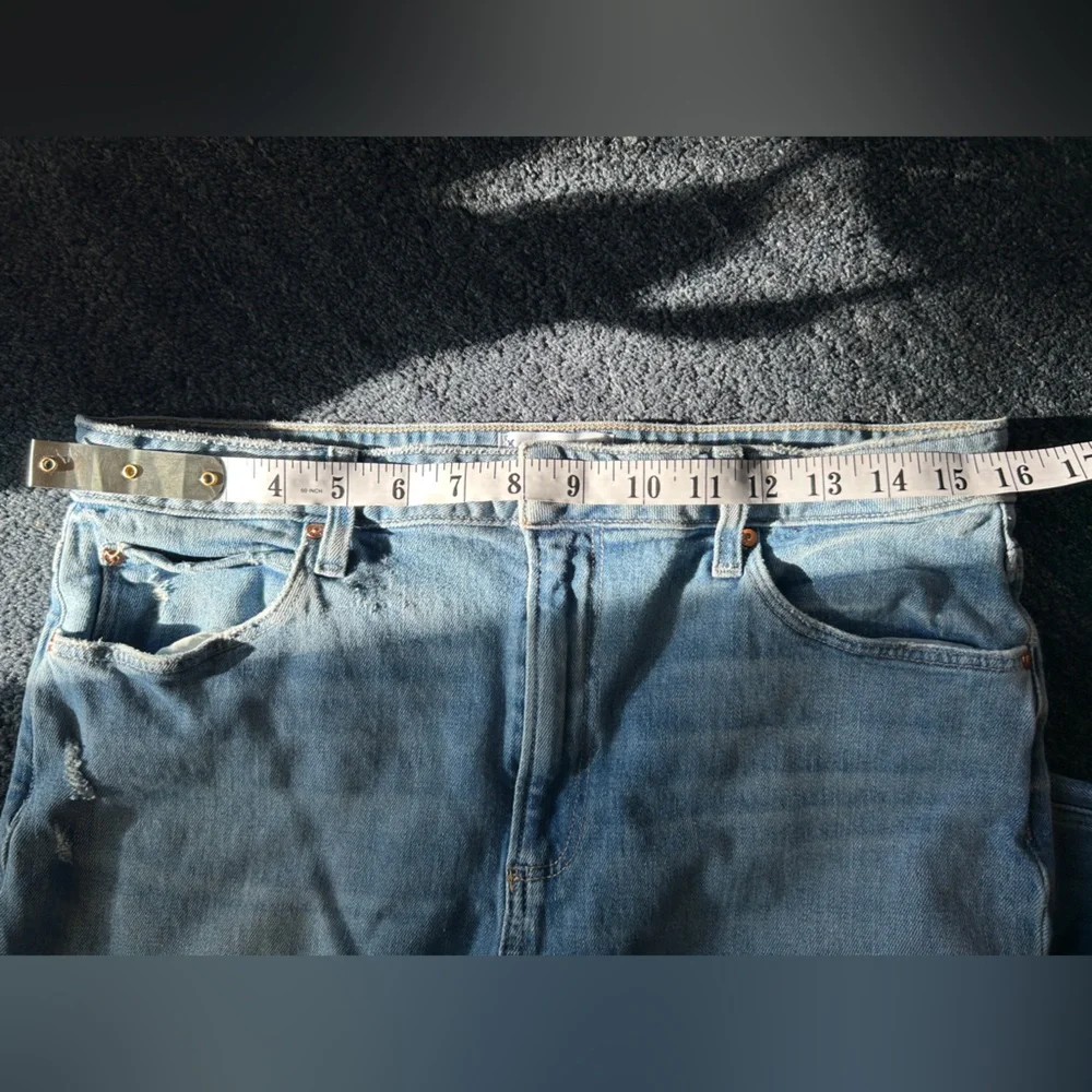 PAIGE Women’s Light Blue Distressed Cropped Jeans - Picture 5 of 8